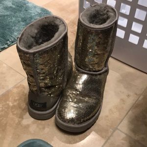 Size 8 silver sparkly ugg boots
